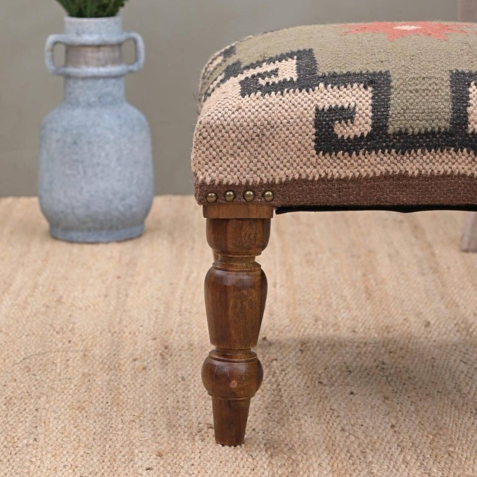 Elfenbeinfarbener, verzierter Hocker aus Jute – Bild 2