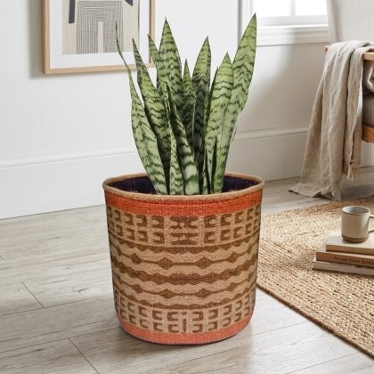 Orange border kilim jute round basket